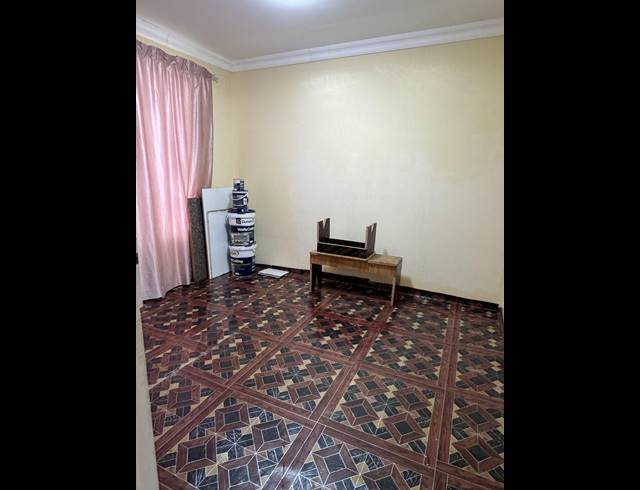 2 BEDROOM FREESTANDING TO LET IN MPOPHOMENI